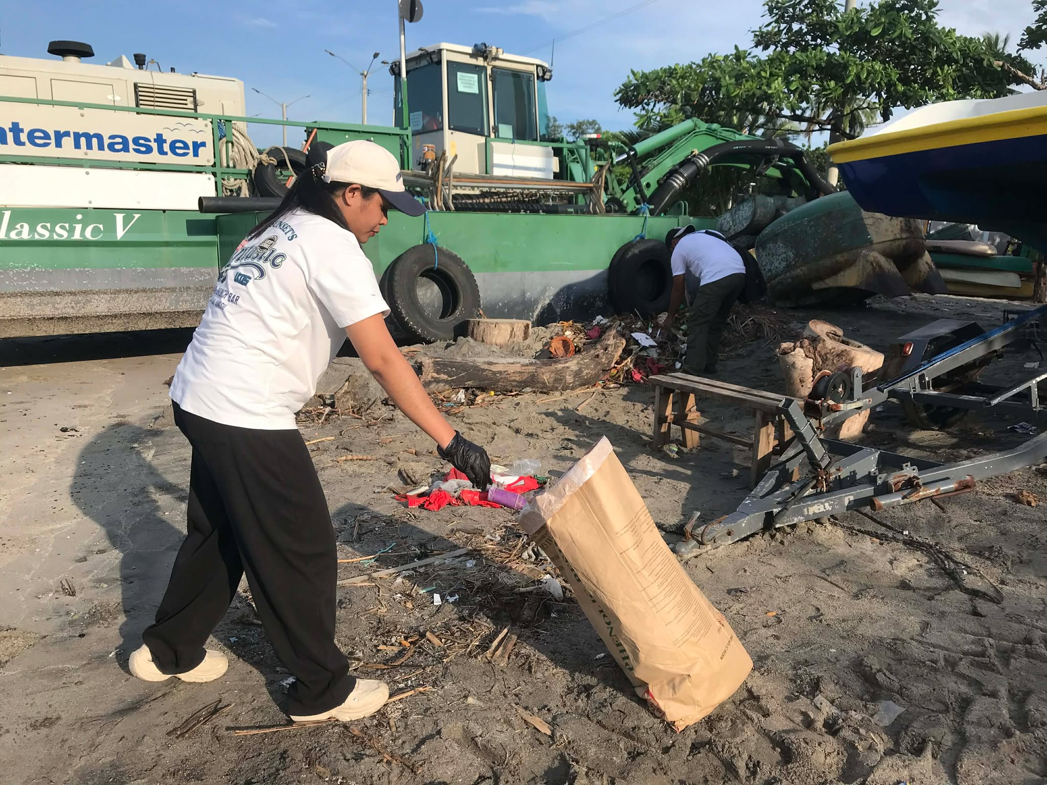 Le Charmé Suites - Subic Joins SBMA Friday Cleanup Club: Supporting Eco-Friendly Subic Bay Activities and the Goal of a #CarbonNeutralFreeport Gallery